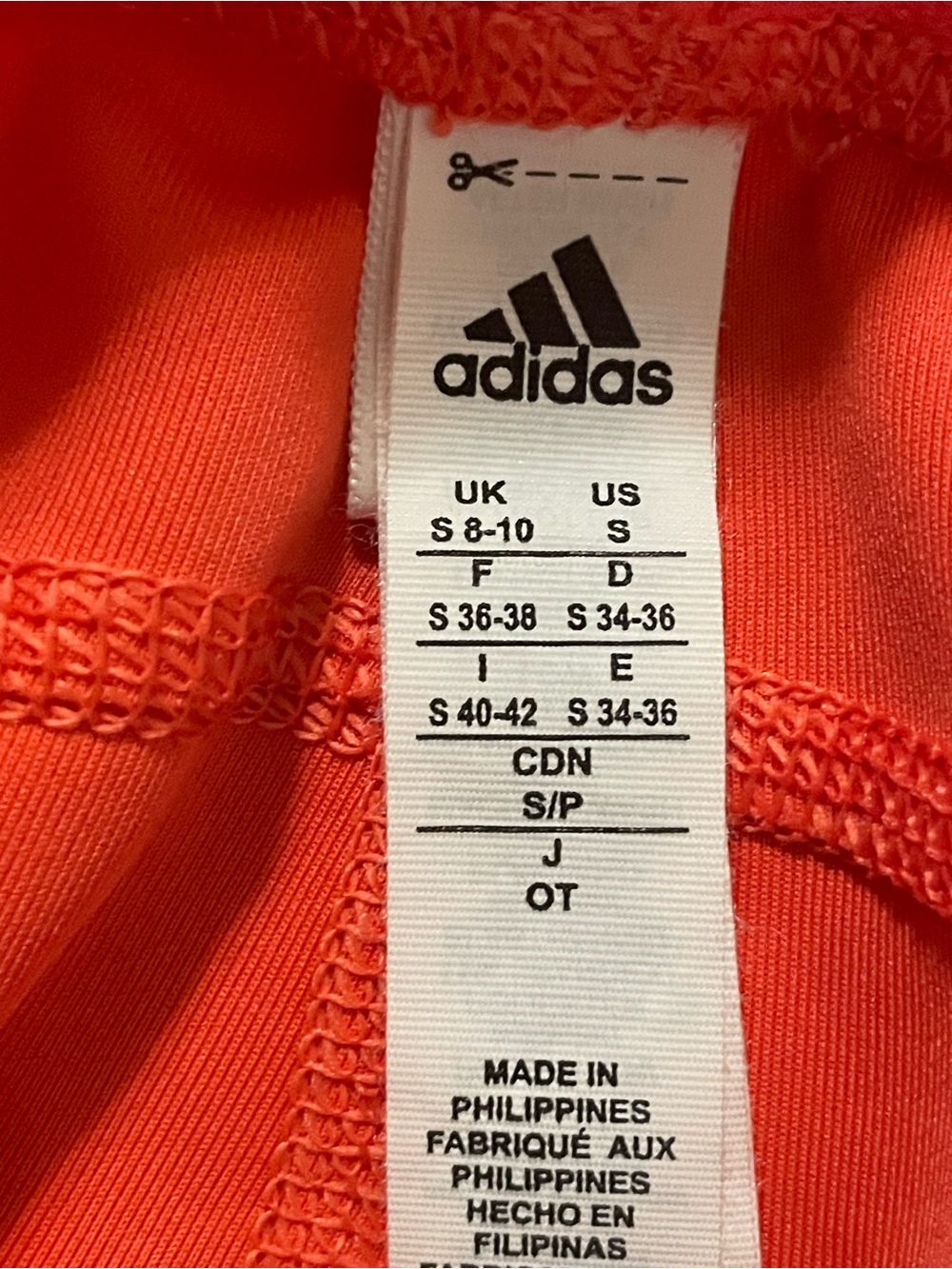 Adidas Bunale - 2
Leggings (S) & Sweatshirt (M) - Picture 10 of 16